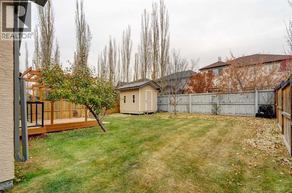 Single Family House for Sale in  Tuscany Estates Close NW Tuscany Calgary 