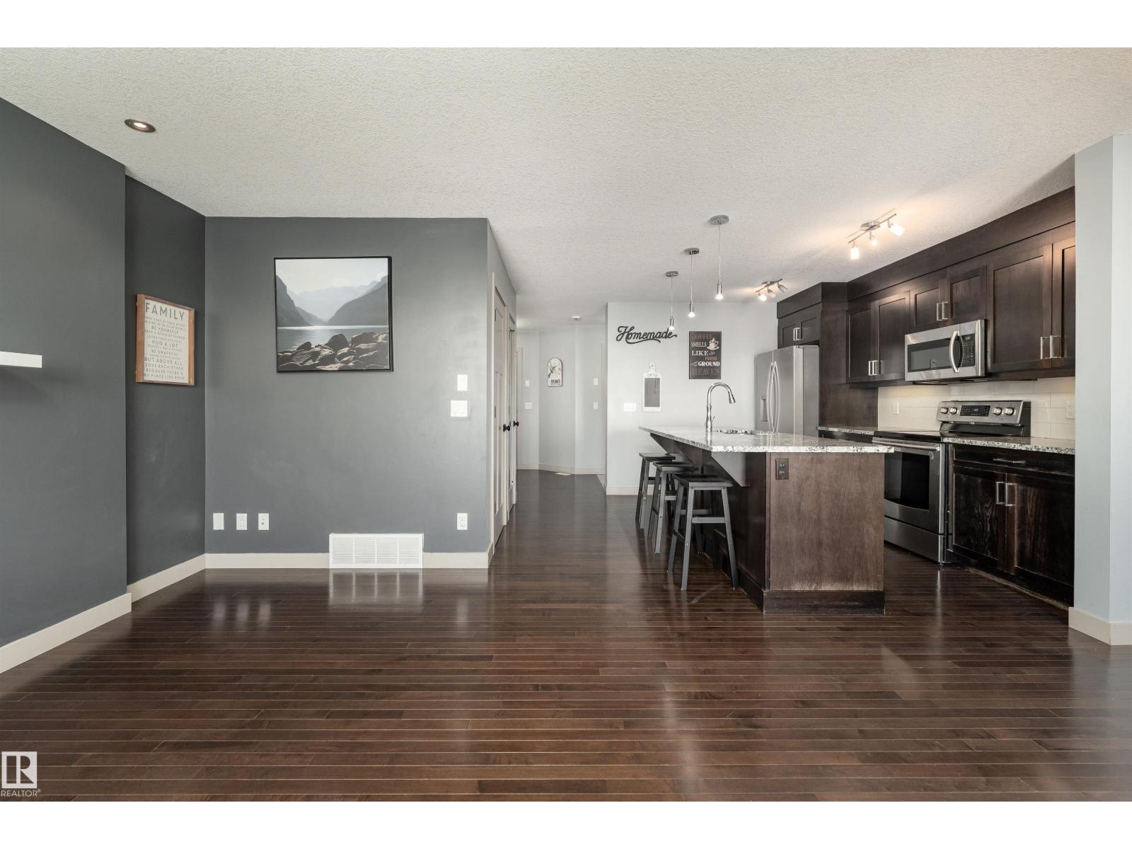 152 RADCLIFFE WD, Fort Saskatchewan