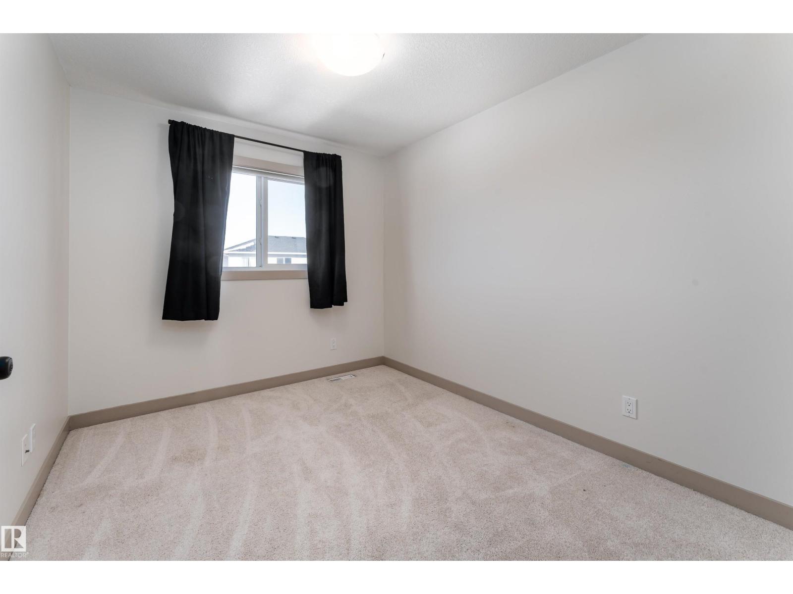 152 RADCLIFFE WD, Fort Saskatchewan