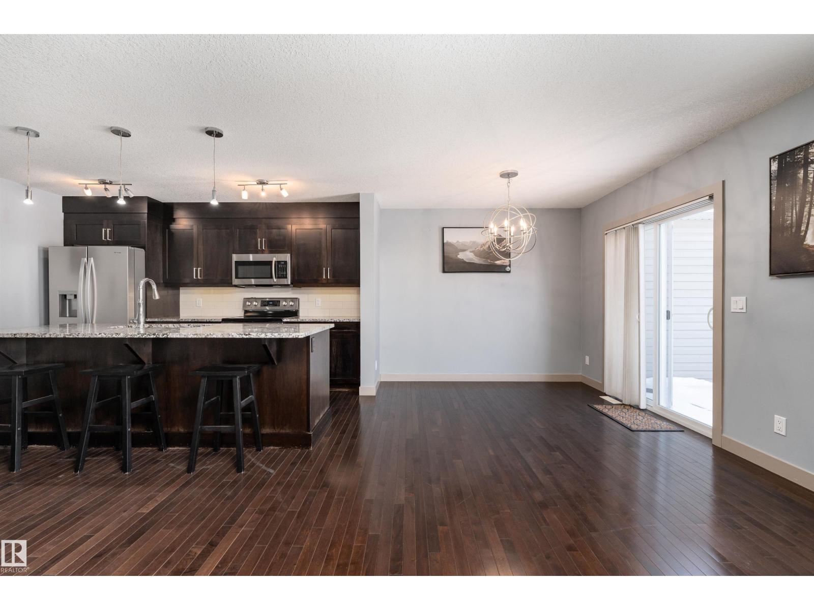 152 RADCLIFFE WD, Fort Saskatchewan