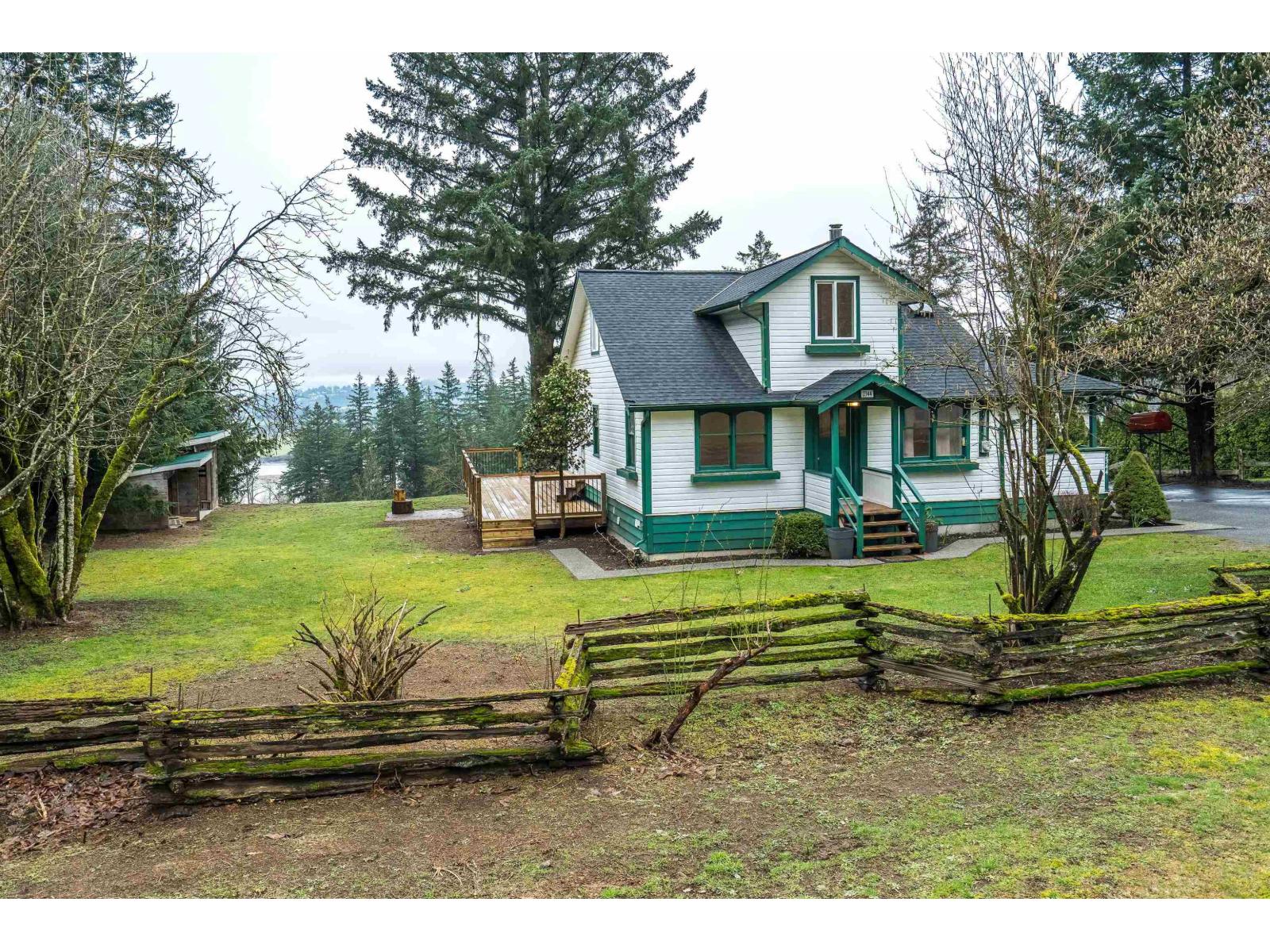 2344 LOUGHEED Highway - photo 2