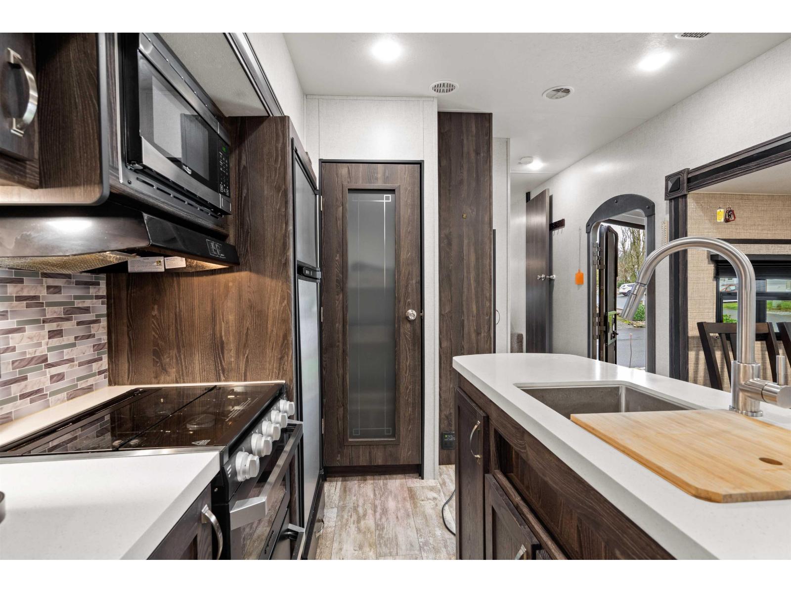 40 14600 MORRIS VALLEY ROAD — photo 17