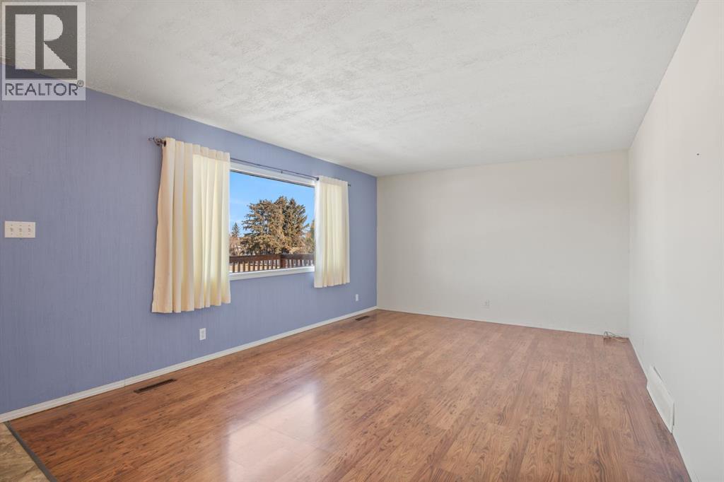 4807 45 Street, Innisfail