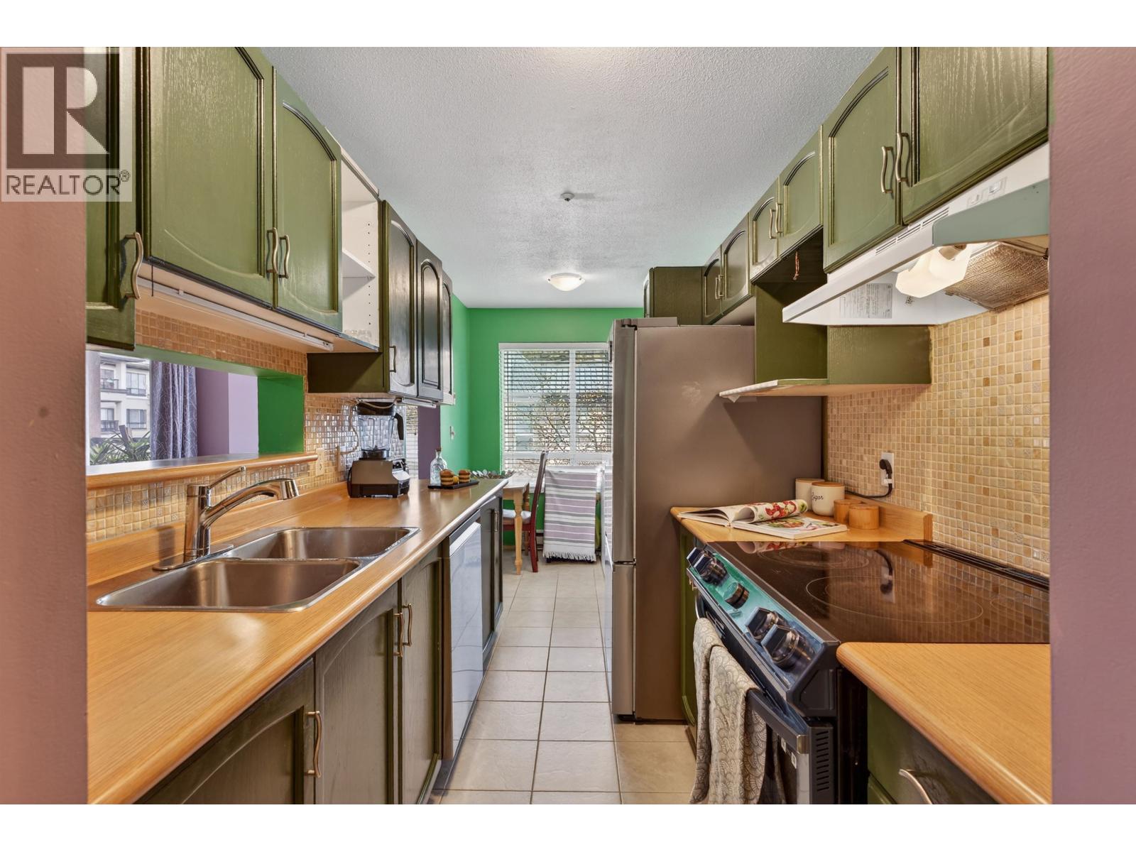 309 2435 WELCHER AVENUE, Port Coquitlam