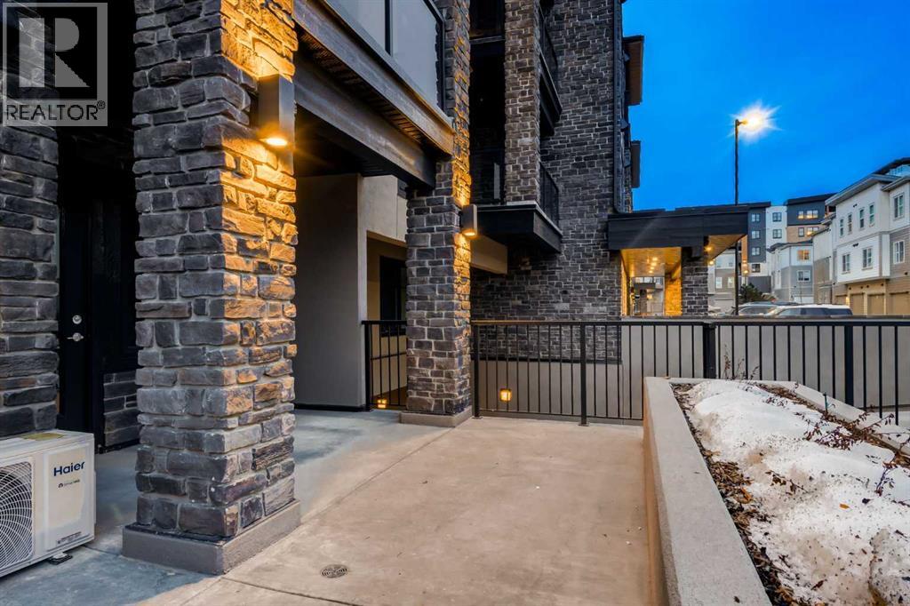 #2103 2117 81 Street SW - 5