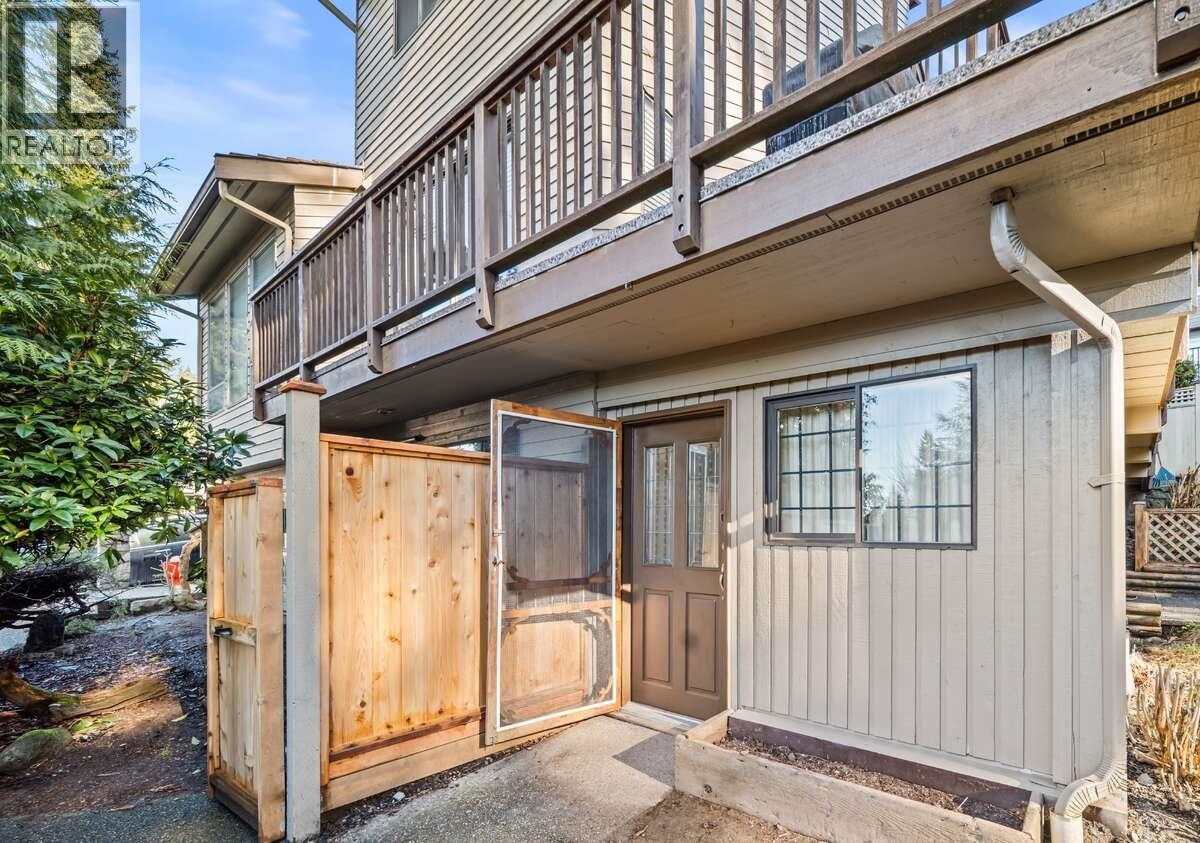 5600 GROUSEWOODS PLACE, North Vancouver