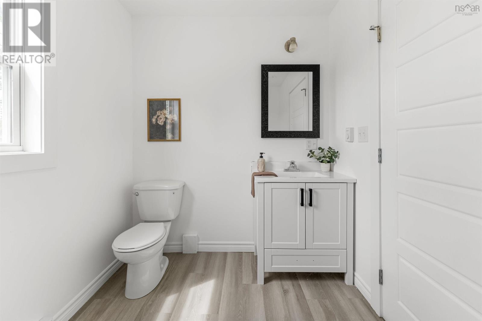 Property 3 of 27 of 133/135 Blainedale Drive