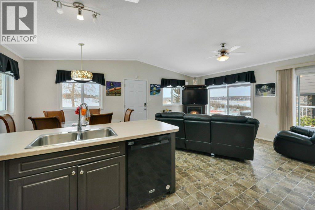25054 Pine Lake Road South, Rural Red Deer County
