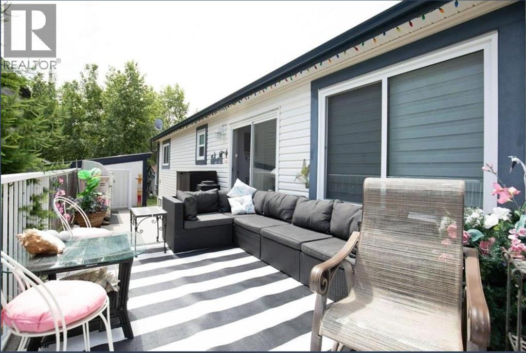 25054 Pine Lake Road South, Rural Red Deer County