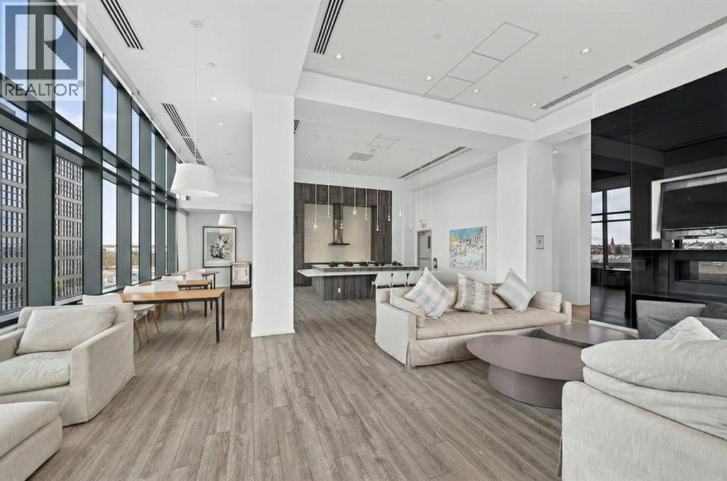 802, 615 6 Avenue SE, Calgary, Alberta