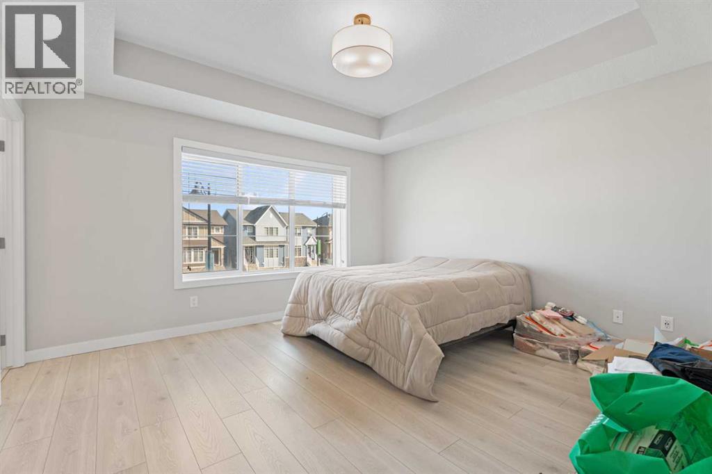 Single Family House for Sale in  Creekstone Drive SW Pine Creek Calgary 