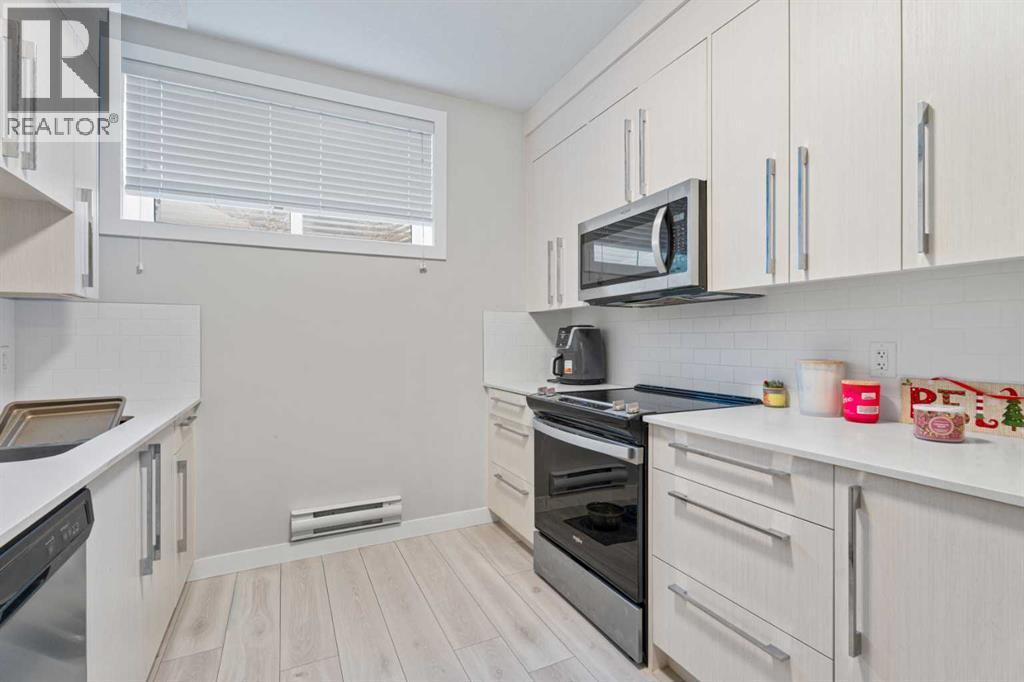 Single Family House for Sale in  Creekstone Drive SW Pine Creek Calgary 