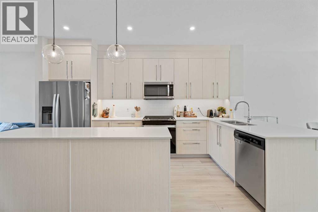 Single Family House for Sale in  Creekstone Drive SW Pine Creek Calgary 