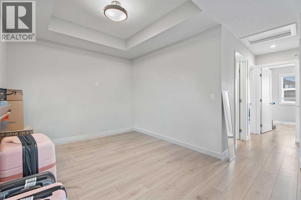 Single Family House for Sale in  Creekstone Drive SW Pine Creek Calgary 