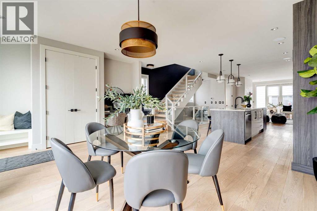 Single Family House for Sale in   Street NW Hillhurst Calgary 