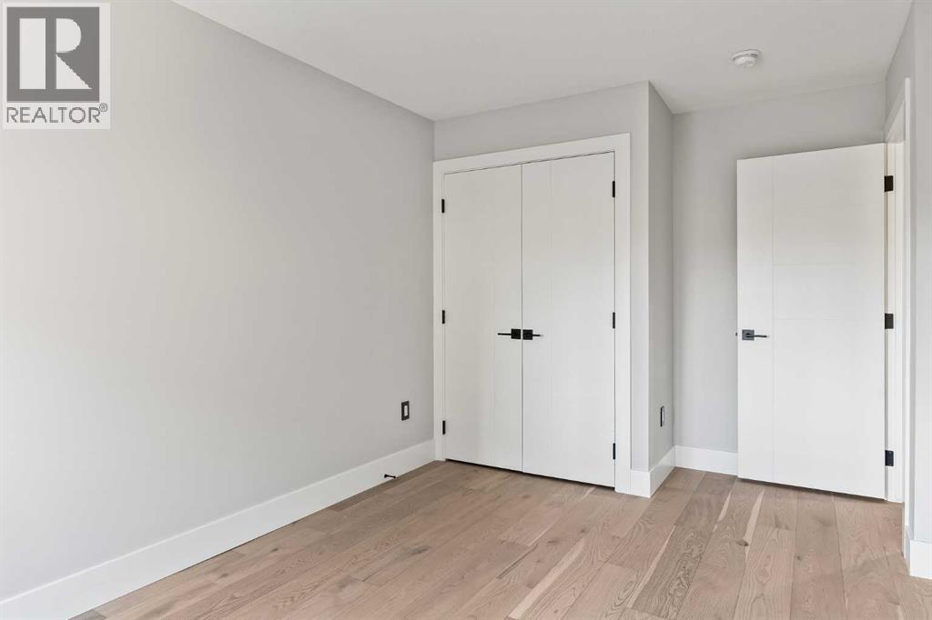 Single Family House for Sale in   Street NW Hillhurst Calgary 