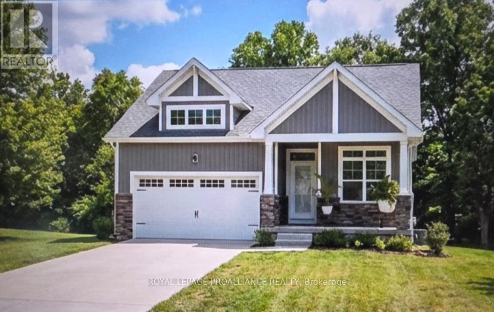 6 MACKENZIE JOHN CRESCENT - 1