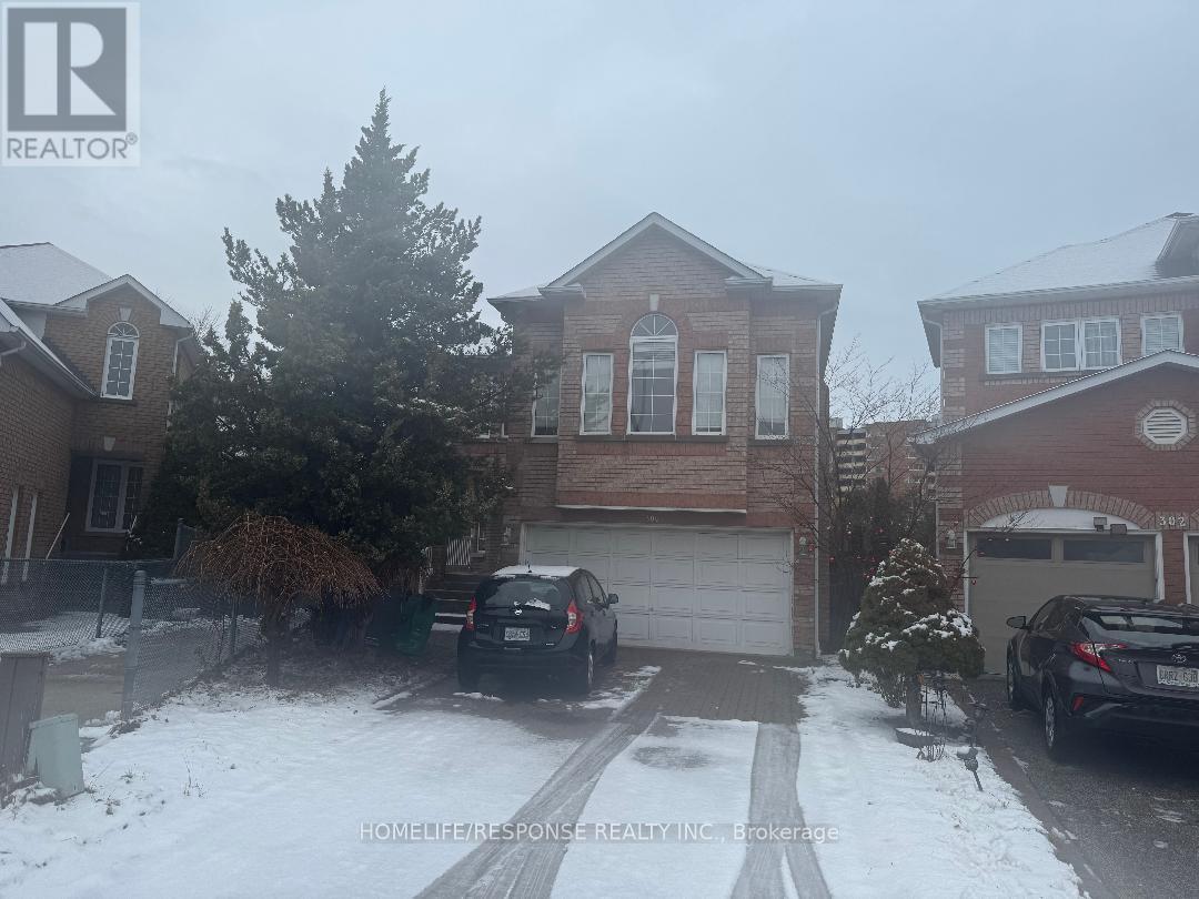 MAIN AND UPPER - 306 COSSACK CRESCENT