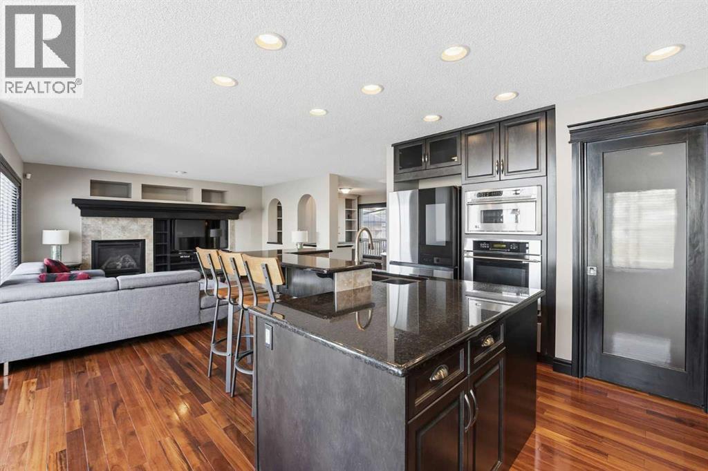 Single Family House for Sale in  Everbrook Way SW Evergreen Calgary 