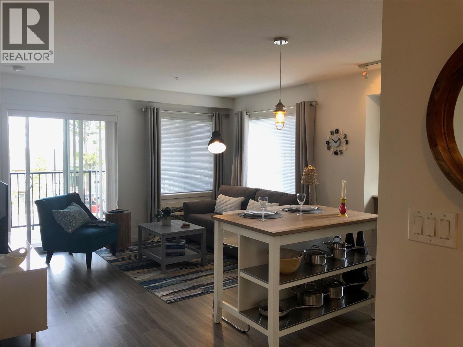 115 881 Academy Way, Kelowna