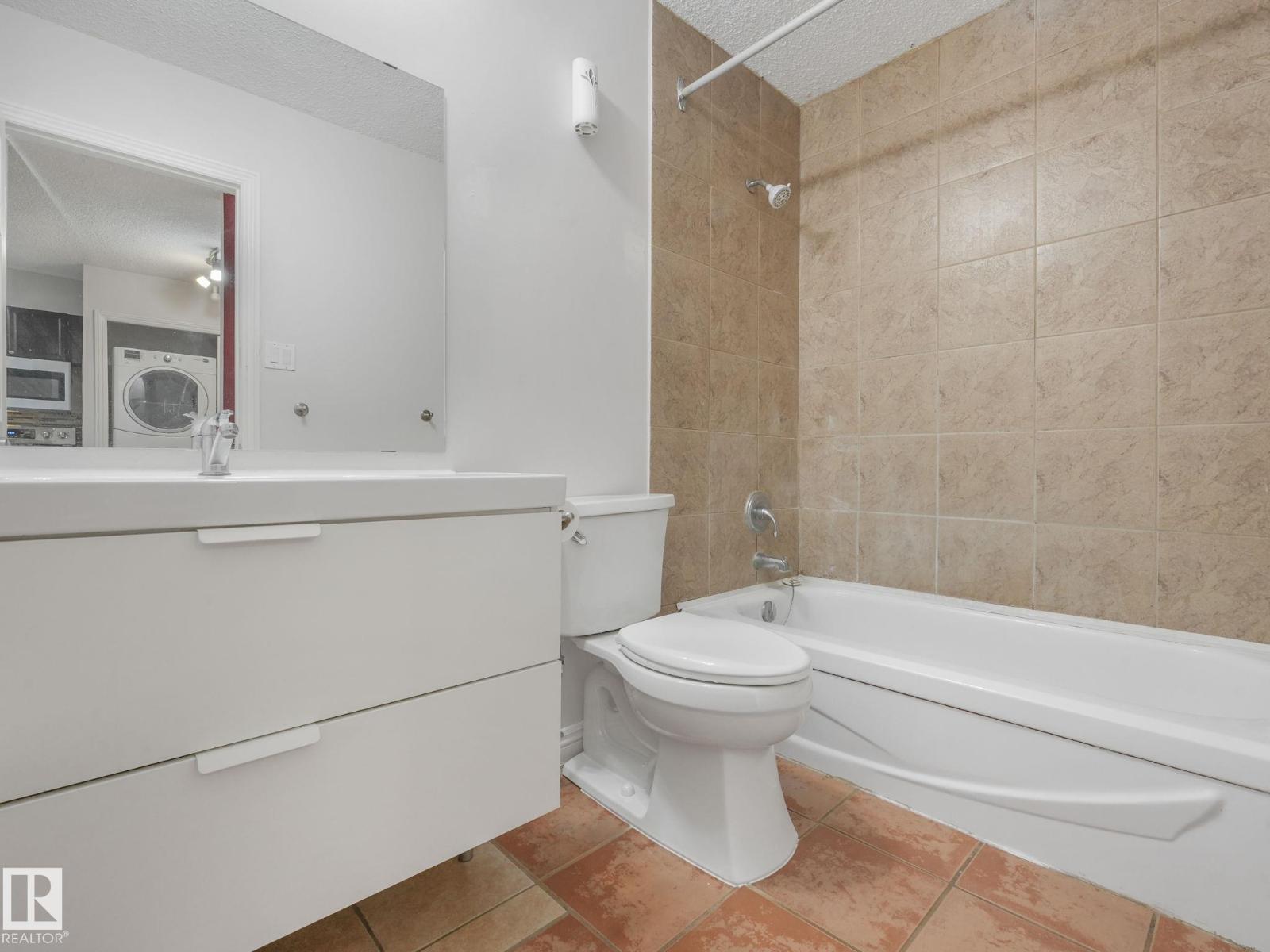 #319 2323 119 ST NW - 16