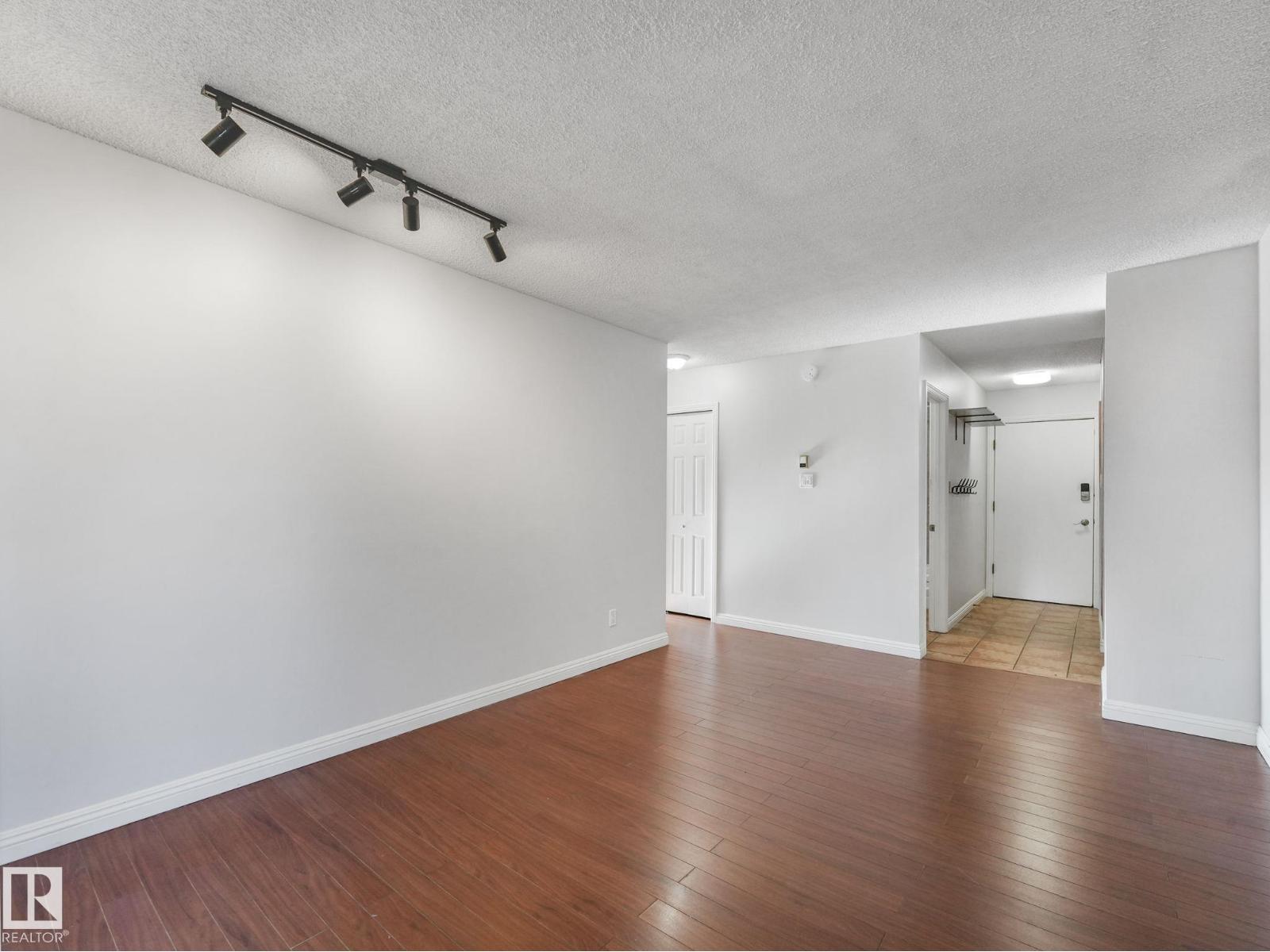 #319 2323 119 ST NW - 18