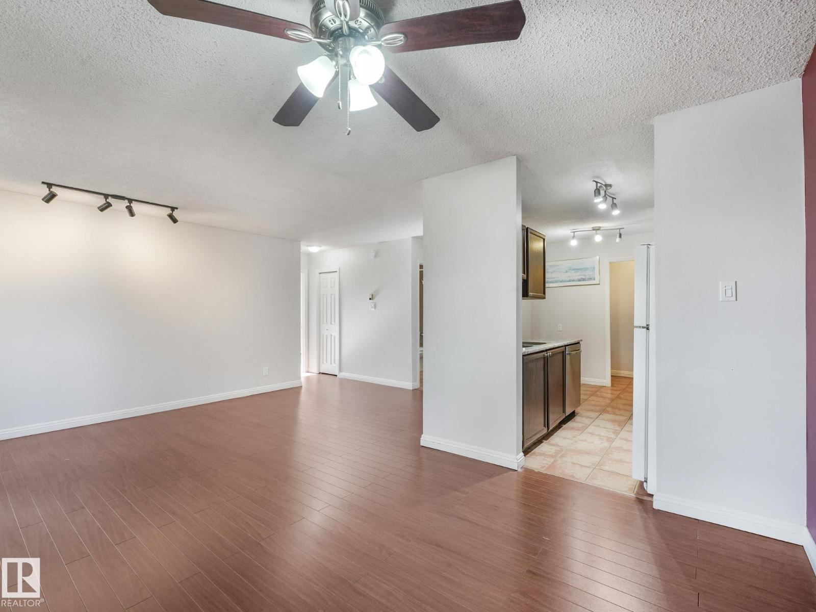 #319 2323 119 ST NW - 24