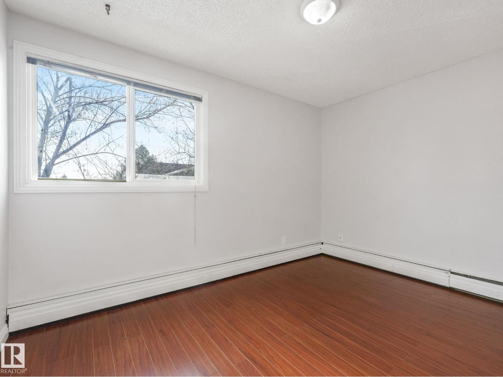 #319 2323 119 ST NW - 32