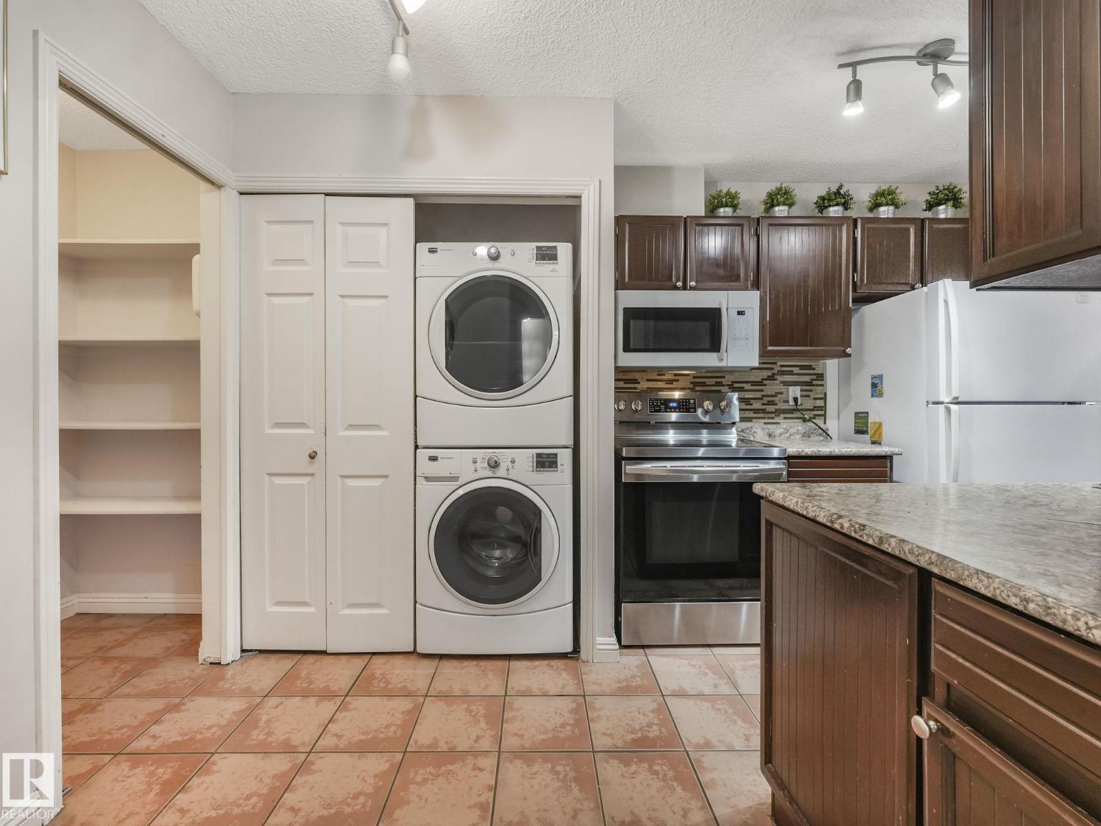 #319 2323 119 ST NW - 7