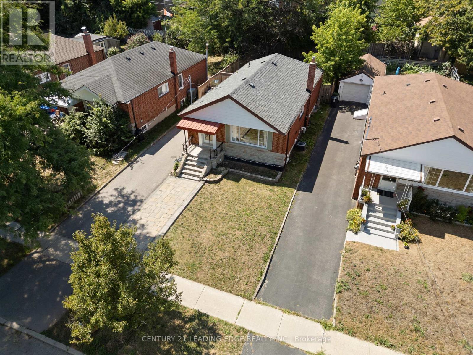 88 CANLISH ROAD - 11