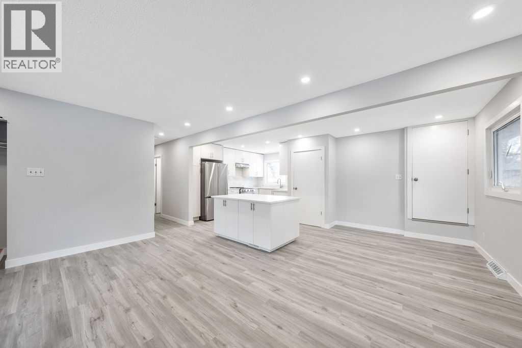 Single Family House Bungalow for Sale in  Fawn Crescent SE Fairview Calgary 