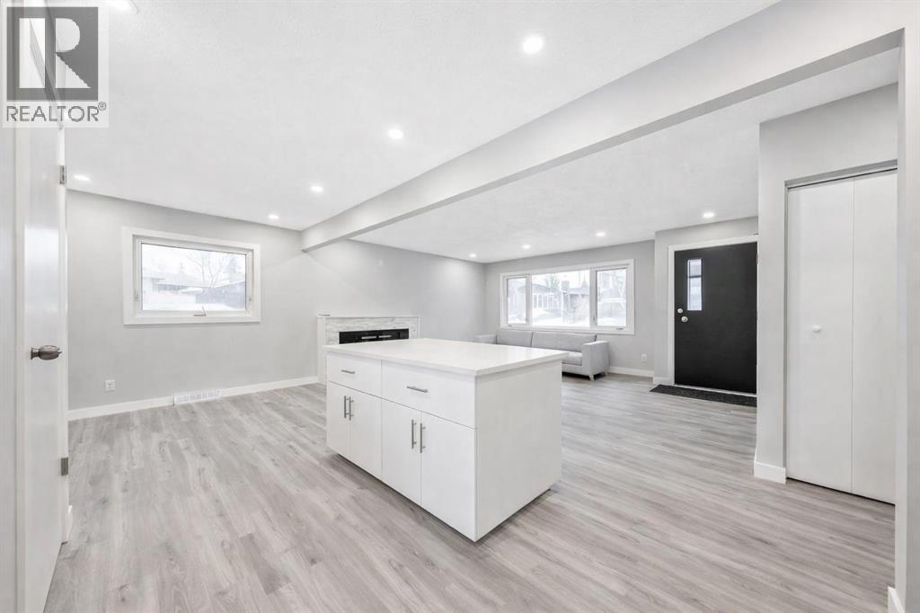 Single Family House Bungalow for Sale in  Fawn Crescent SE Fairview Calgary 