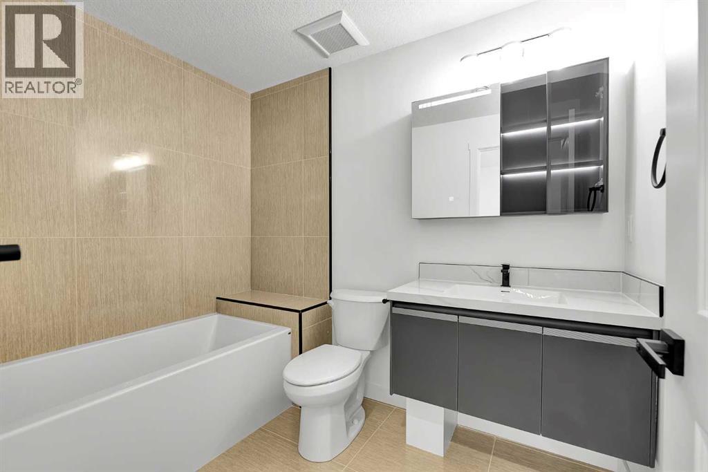 Single Family House for Sale in   Street NE Tuxedo Park Calgary 