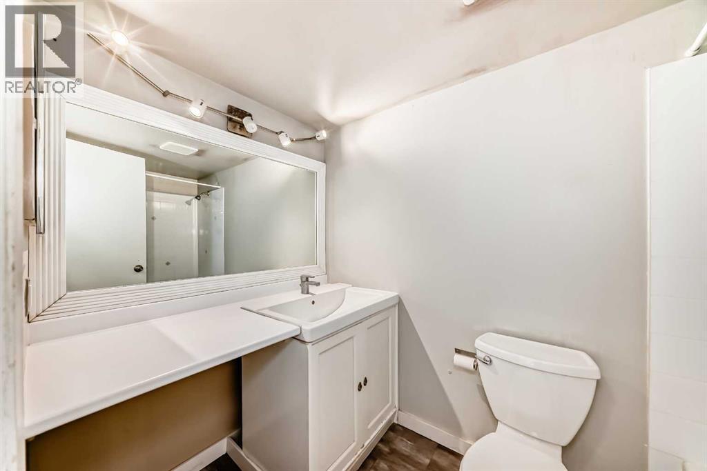 Single Family House for Sale in    Avenue SW Sunalta Calgary 