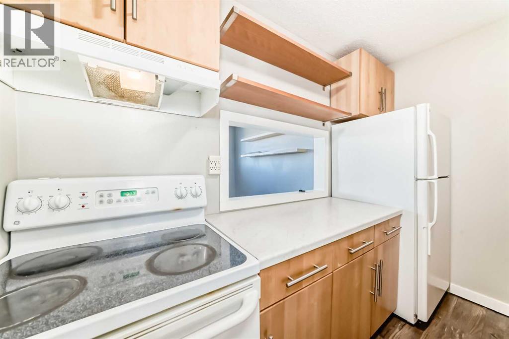 Single Family House for Sale in    Avenue SW Sunalta Calgary 