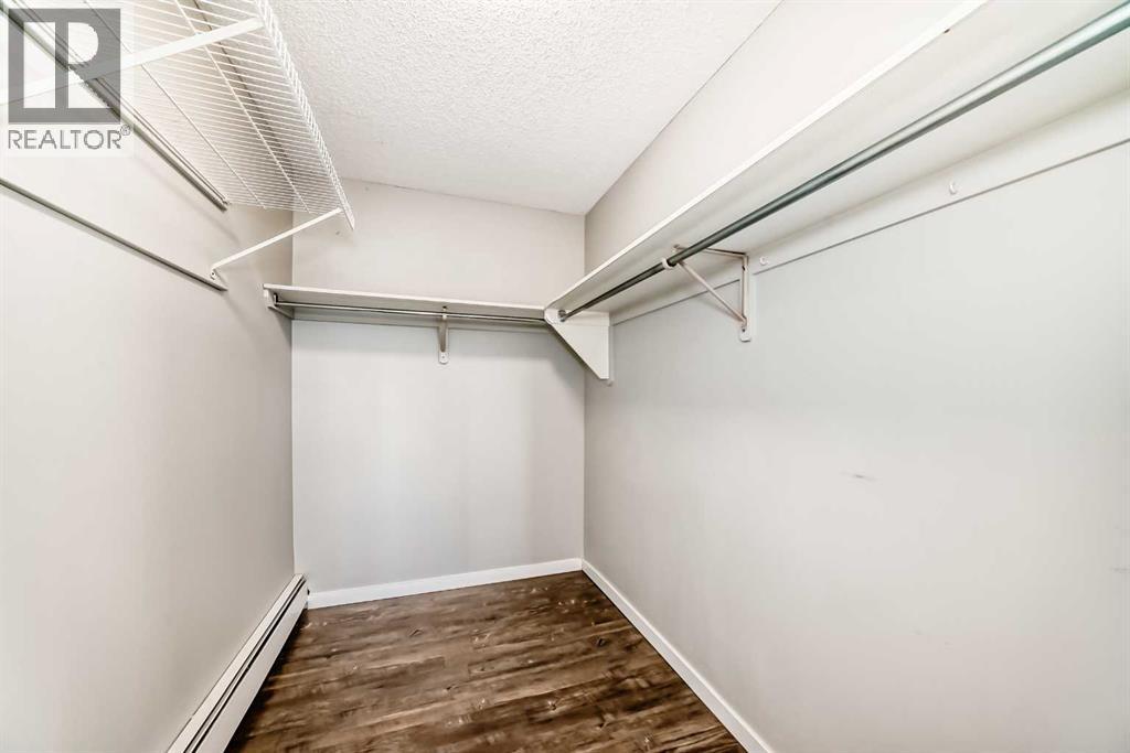 Single Family House for Sale in    Avenue SW Sunalta Calgary 