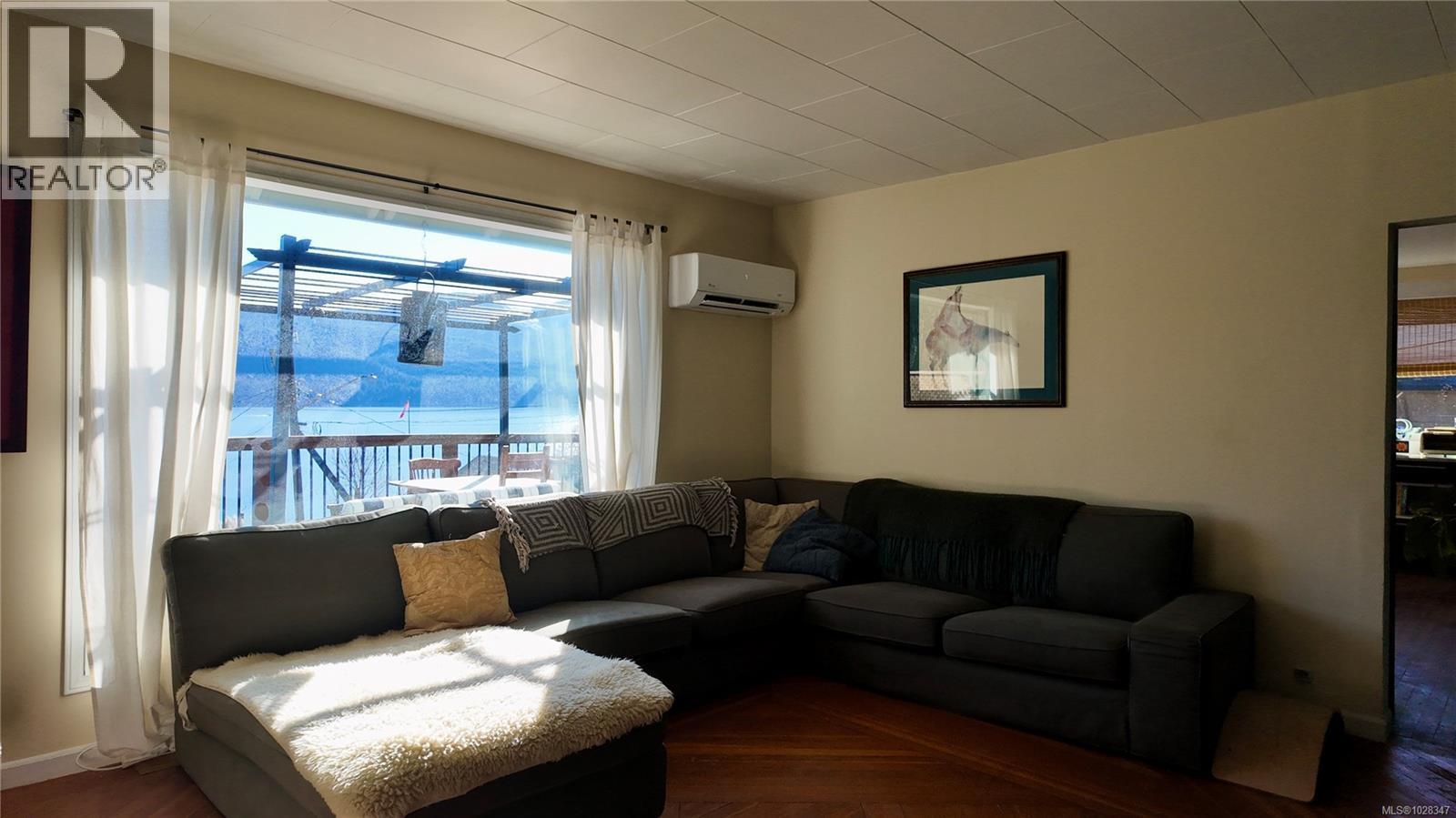 10584 YOUBOU RD - 36