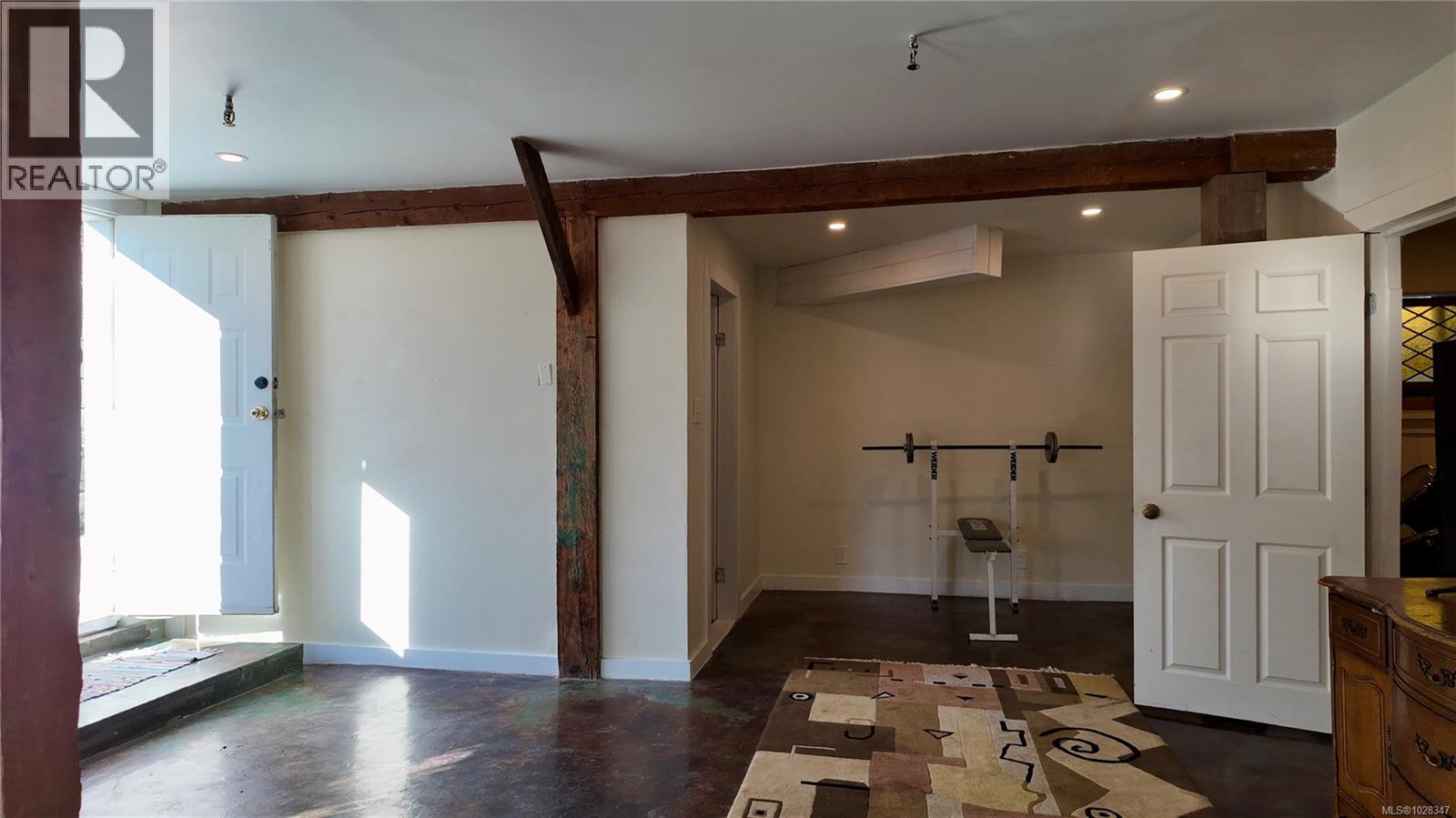 10584 YOUBOU RD - 46