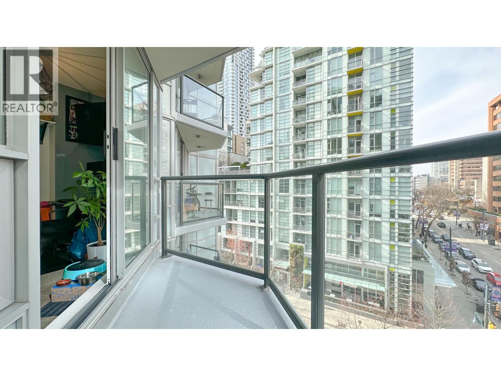 703 1212 HOWE STREET, Vancouver