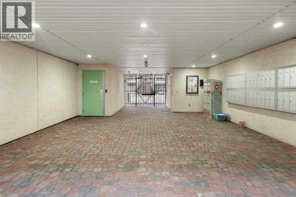 110, 1235 13 Avenue SW photo 24