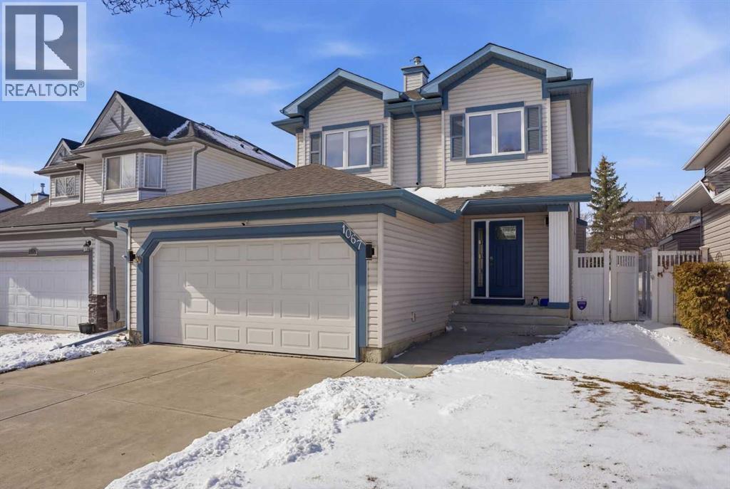 Single Family House for Sale in  Coventry Drive NE Coventry Hills Calgary 