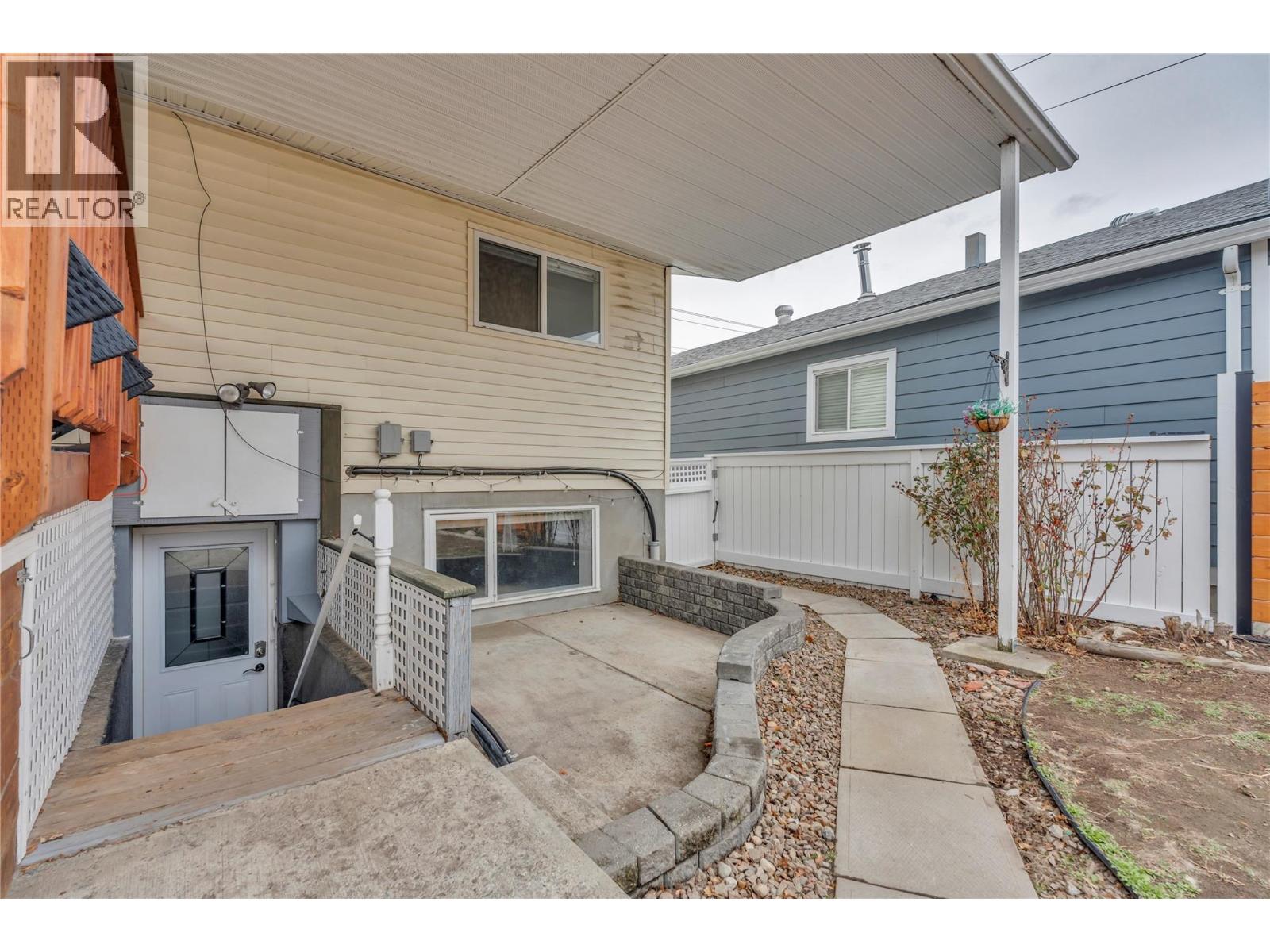 764 Penticton Avenue, Penticton