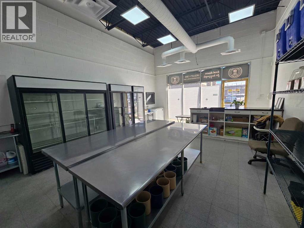 3132 26 Street NE, Calgary, Alberta