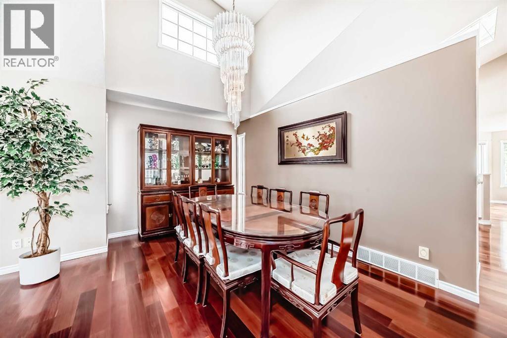 Single Family House for Sale in  Shawnee Road SW Shawnee Slopes Calgary 