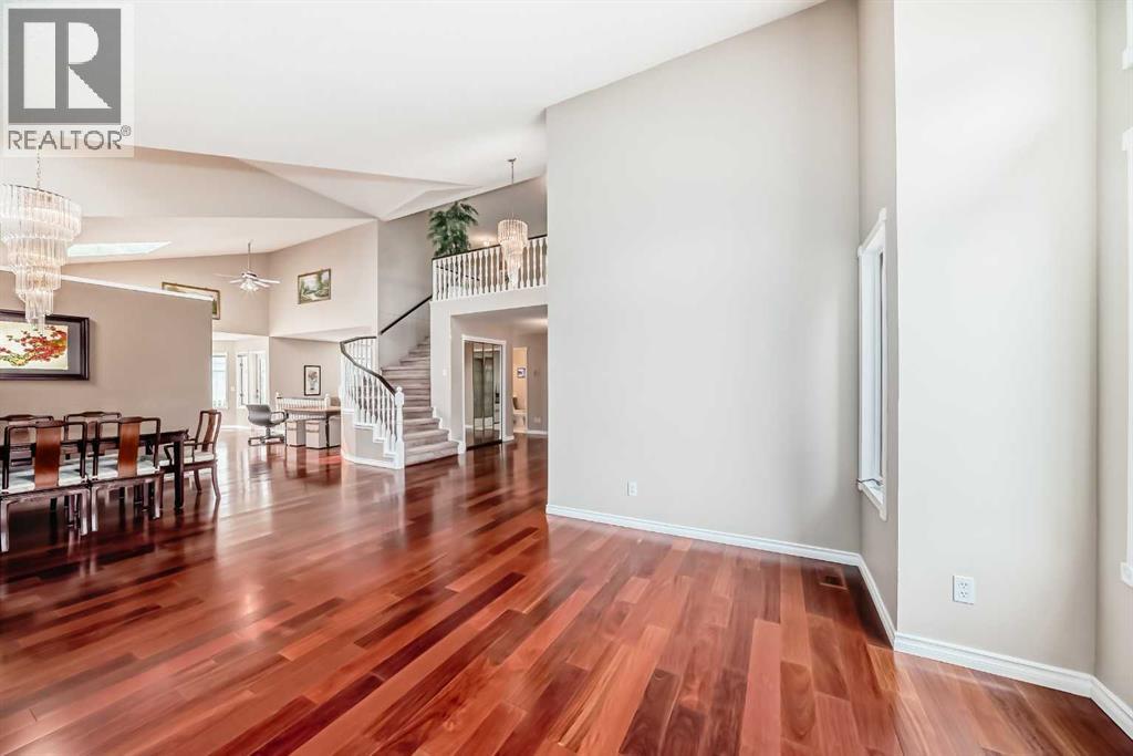 Single Family House for Sale in  Shawnee Road SW Shawnee Slopes Calgary 