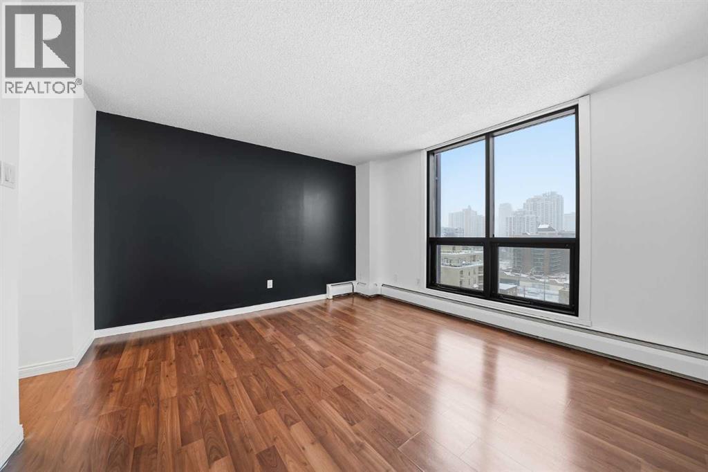 Single Family House for Sale in    Avenue SW Beltline Calgary 