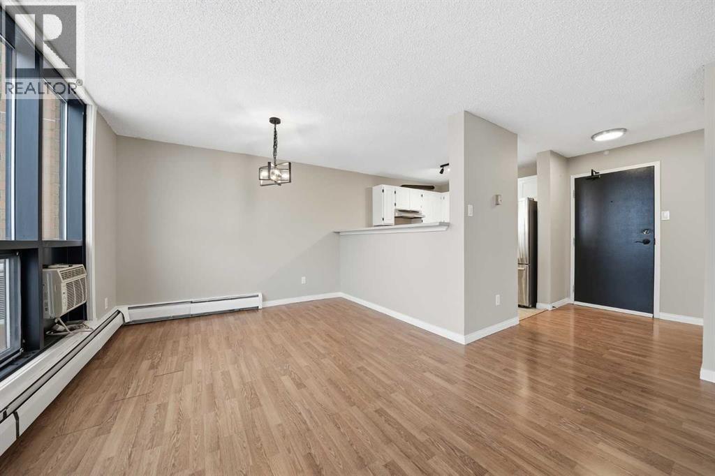 Single Family House for Sale in    Avenue SW Beltline Calgary 