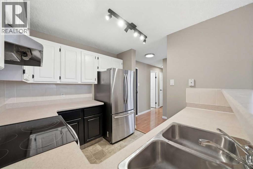 Single Family House for Sale in    Avenue SW Beltline Calgary 