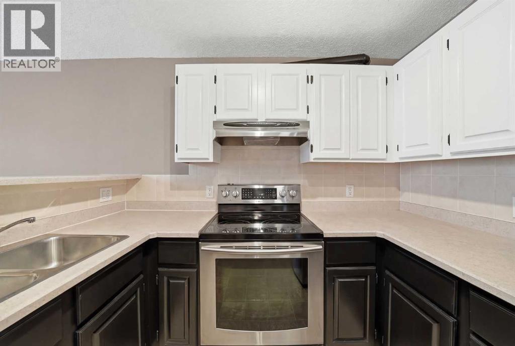 Single Family House for Sale in    Avenue SW Beltline Calgary 