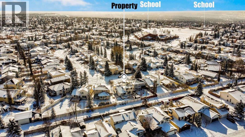 Single Family House for Sale in  Hawkmount Green NW Hawkwood Calgary 